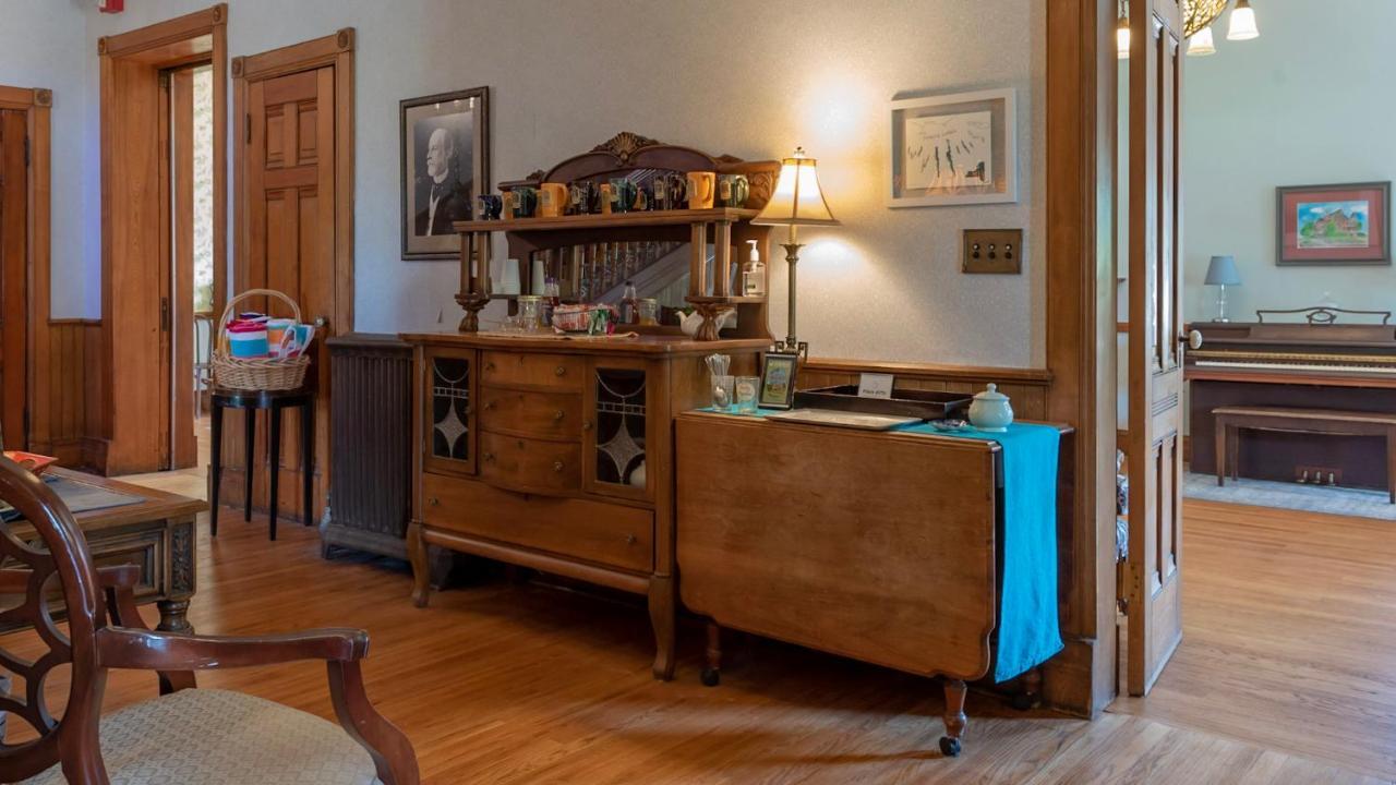 William Henry Miller Inn Итака Екстериор снимка
